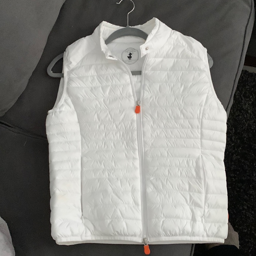 Save the duck vest
